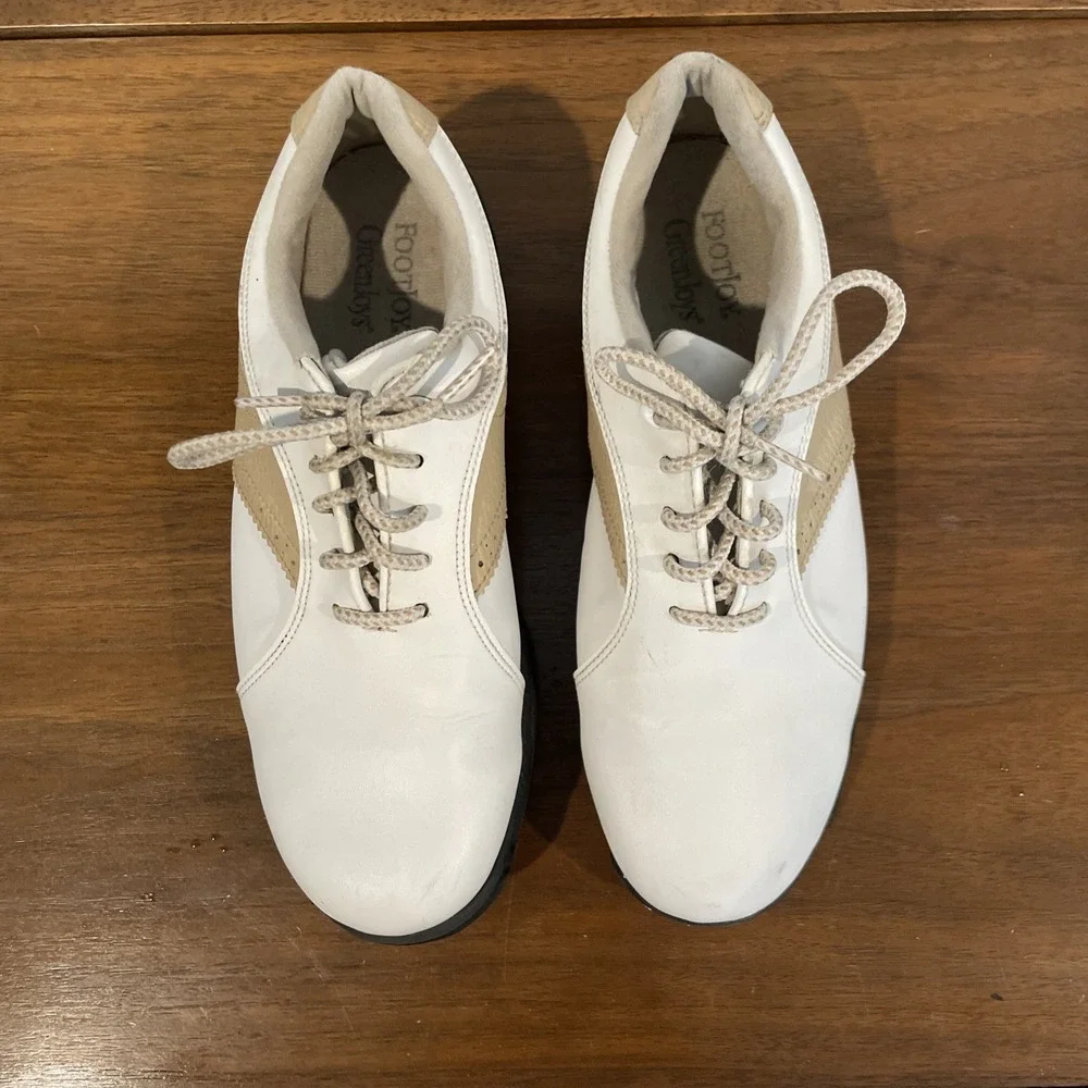 FootJoy Greenjoys 48392 Womens White/Beige Golf Shoes Cleats Size 8 M
